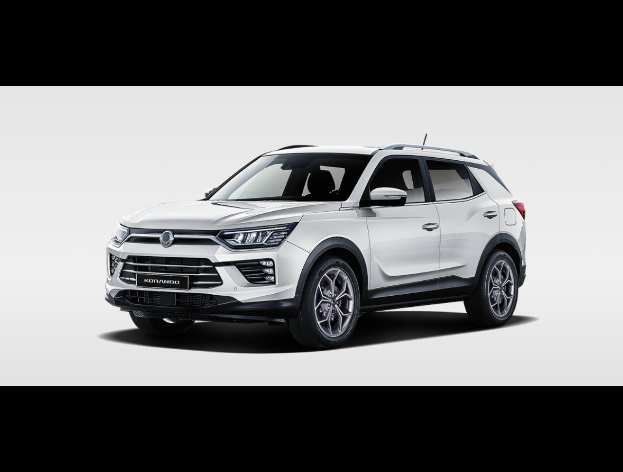 Korando / 1.5 GDI / Style+ / AWD / M6 / Grand Bílá / záruka 5 let nebo 100.000 km / č. obj. 67145