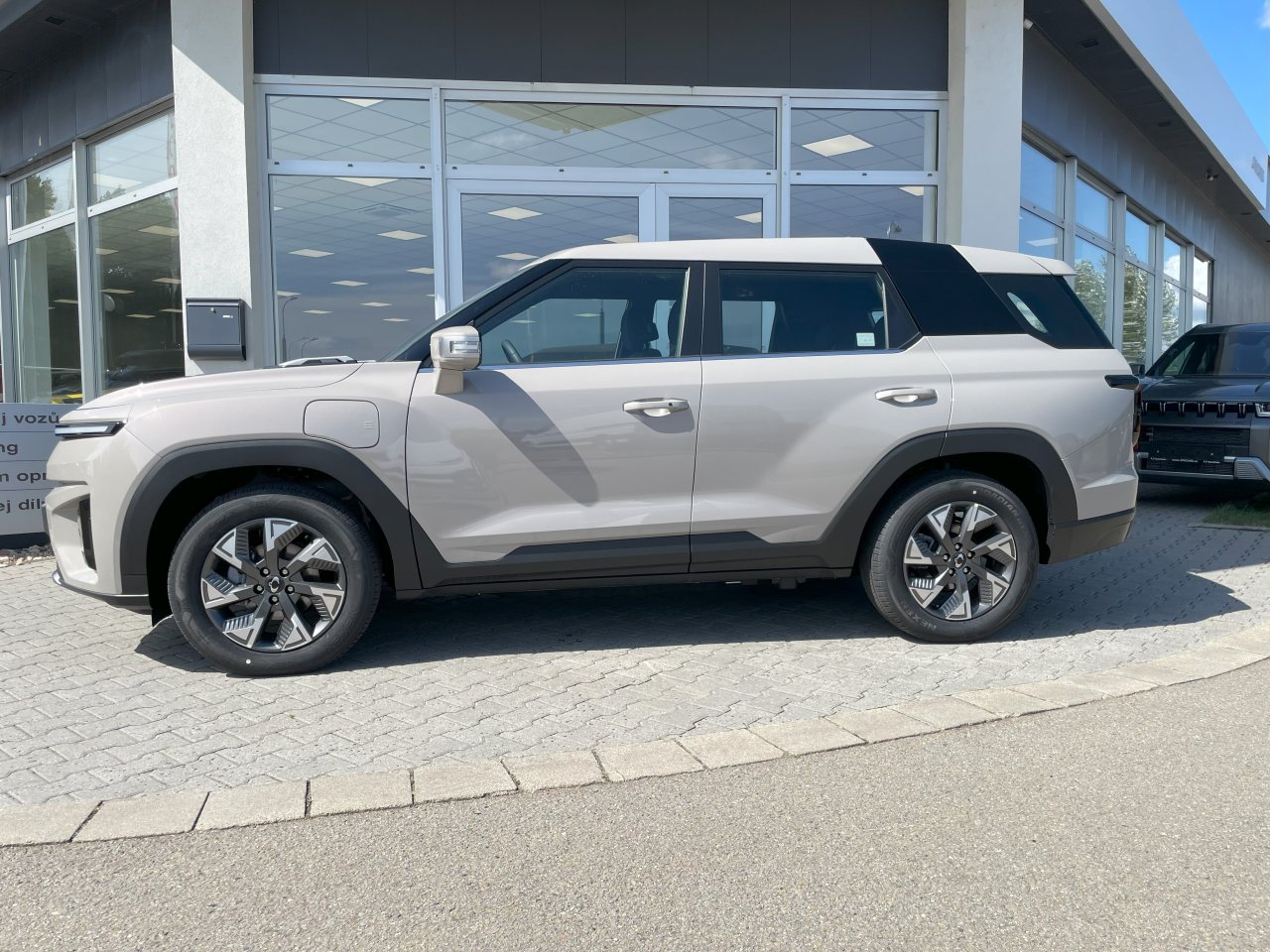 TORRES EVX 73.4 Elektromotor / FWD / Béžová / záruka 7 let nebo 150.000 km / č. obj. 59596