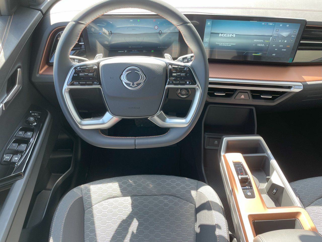 TORRES EVX 73.4 Elektromotor / FWD / Béžová / záruka 7 let nebo 150.000 km / č. obj. 59596