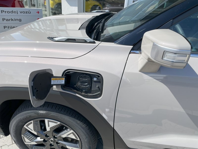 TORRES EVX 73.4 Elektromotor / FWD / Béžová / záruka 7 let nebo 150.000 km / č. obj. 59596